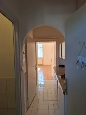 1-Zimmer-Wohnung mieten in Wien – 30 m², € 379 – Bild 2 von 7