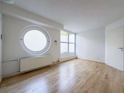 5-Zimmer-Gewerbeimmobilie kaufen in Salzburg Stadt – 101 m², € 570.000 – Bild 9 von 13