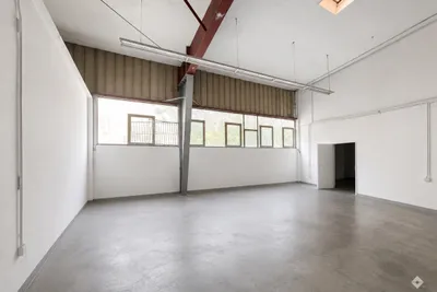 Gewerbeimmobilie mieten in Salzburg-Umgebung – 196 m², € 1.709 – Bild 3 von 7
