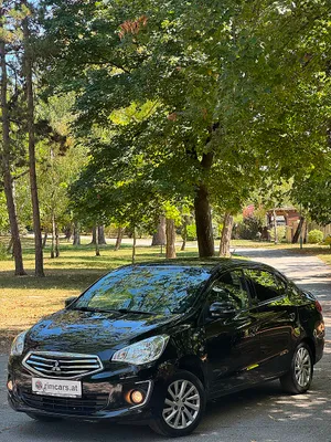Mitsubishi Attrage 1,2 MIVEC Intense CVT*NEUES PICKERL*