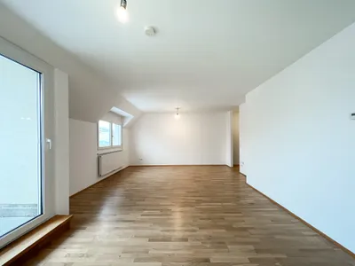 4 Zimmer-Wohnung in der Mollardgasse 27/Linke Wienzeile 126 | 2. DG mit Lift | 7m² Terrasse – Bild 2