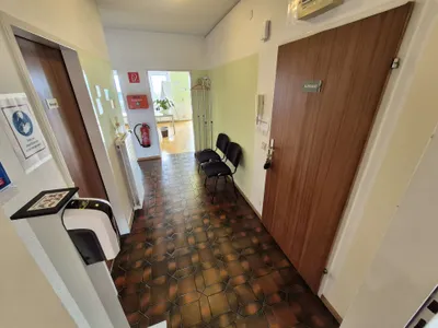 5-Zimmer-Gewerbeimmobilie mieten in Eisenstadt – 89 m², € 1.134 – Bild 13 von 16