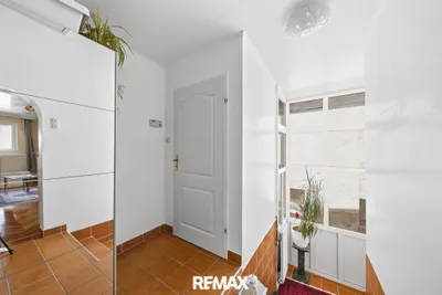 12-Zimmer-Gewerbeimmobilie kaufen in Gänserndorf – 270 m², € 379.000 – Bild 7 von 31