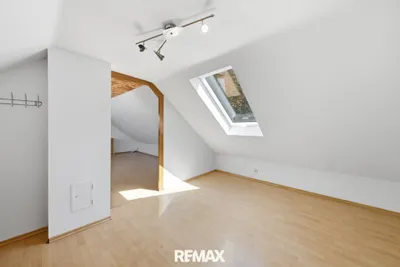 12-Zimmer-Gewerbeimmobilie kaufen in Gänserndorf – 270 m², € 379.000 – Bild 13 von 31