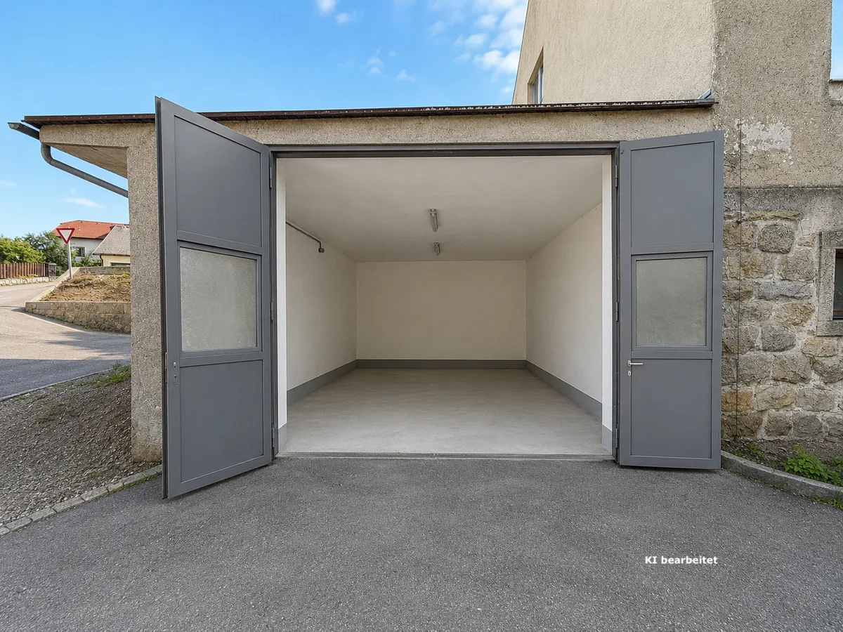 Lager-/ Garagenfläche ca. 50 m² - Großes TOR & 3,2m Raumhöhe Tragwein Zentrum - Ansicht 2