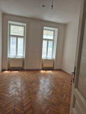 UNBEFRISTETE 3,5 Zimmer Altbauwohnung Nähe Hauptbahnhof! – Bild 2