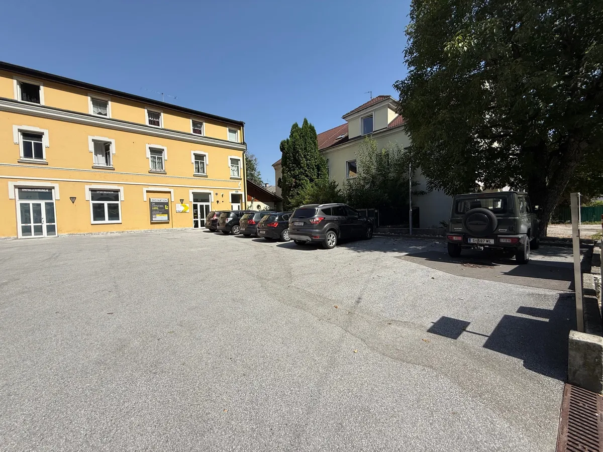 Ordinationsräumlichkeiten (101qm, EG, inkl. Parkplätze, Vollklimatisiert) in Schallmoos - Ansicht 2