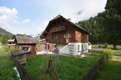 9-Zimmer-Immobilie kaufen in Tamsweg – 186 m², € 249.000 – Bild 1 von 8