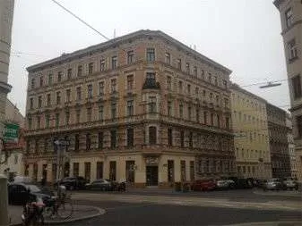 2-Zimmer-Wohnung mieten in Wien – 43 m², € 800 – Bild 1 von 18