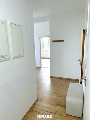 2-Zimmer-Gewerbeimmobilie mieten in Oberpullendorf – 50 m², € 765 – Bild 4 von 7