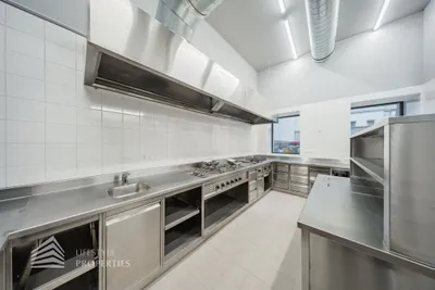 1-Zimmer-Gewerbeimmobilie mieten in Wien – 196 m², € 3.734 – Bild 21 von 28