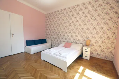 Wohnung zu vermieten mit 2 getrennten Schlafzimmern nahe Rathaus – Bild 2