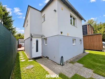 3-Zimmer-Haus kaufen in Tulln – 75 m², € 89.000 – Bild 1 von 17