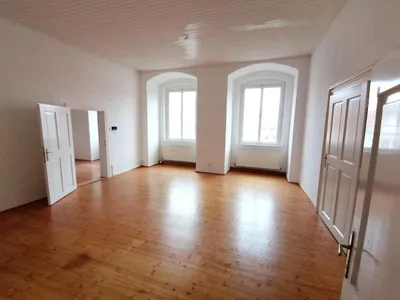 3-Zimmer-Wohnung mieten in Steyr – 162,47 m², € 1.419 – Bild 2 von 7