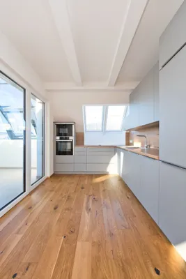 Traumhafte Dachgeschoßwohnung, Erstbezug! - Modern, großzügig und U-Bahn-nah! – Bild 3