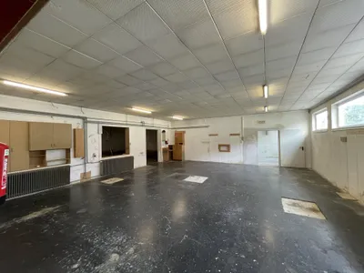 Gewerbeimmobilie mieten in Mattersburg – 198 m², € 700 – Bild 4 von 12