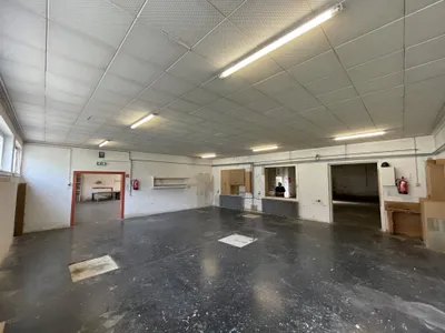 Gewerbeimmobilie mieten in Mattersburg – 198 m², € 700 – Bild 6 von 12
