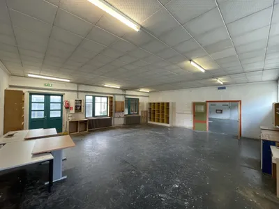 Gewerbeimmobilie mieten in Mattersburg – 198 m², € 700 – Bild 3 von 12