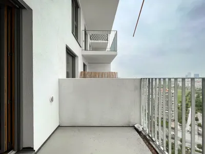 Extras auf 19 Etagen | The Metropolitan | 17. OG | 1 Zimmer-Apartment | 3m² Balkon – Bild 2