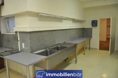 Gewerbeimmobilie mieten in Grieskirchen – 225 m², € 1.700 – Bild 11 von 13