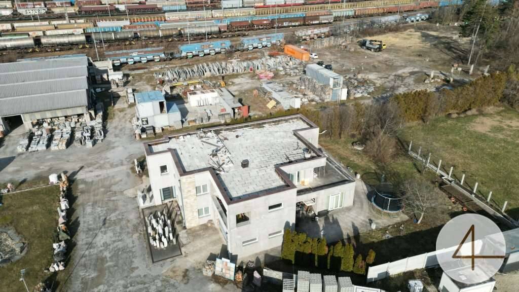 2 Gewerbehallen zur Vermietung ! 100 m² und 150 m² Lagerhallen Verfügbar – pohled 3