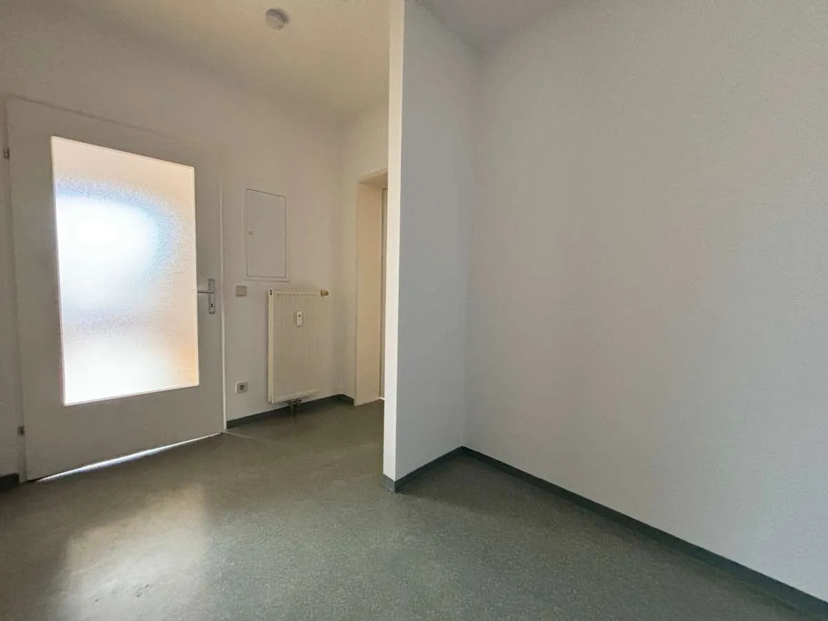 Gemütliche 3-Zimmer-Wohnung mit Balkon - geförderte Miete - 3 Zimmer – pohled 3