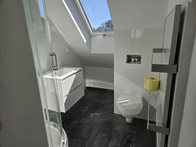2-Zimmer-Wohnung mieten in Neunkirchen – 42 m², € 590 – Bild 8 von 8