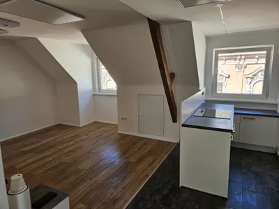 2-Zimmer-Wohnung mieten in Neunkirchen – 42 m², € 590 – Bild 3 von 8