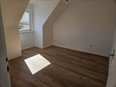2-Zimmer-Wohnung mieten in Neunkirchen – 42 m², € 590 – Bild 7 von 8