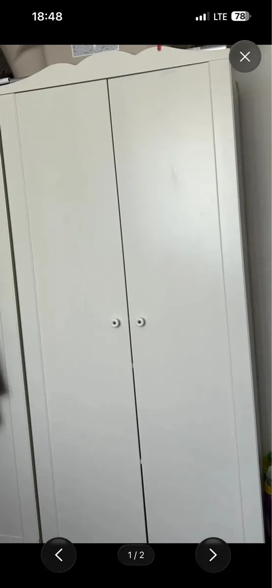 Hensvik IKEA Kleiderschrank, € 30,- (4050 Oedt)