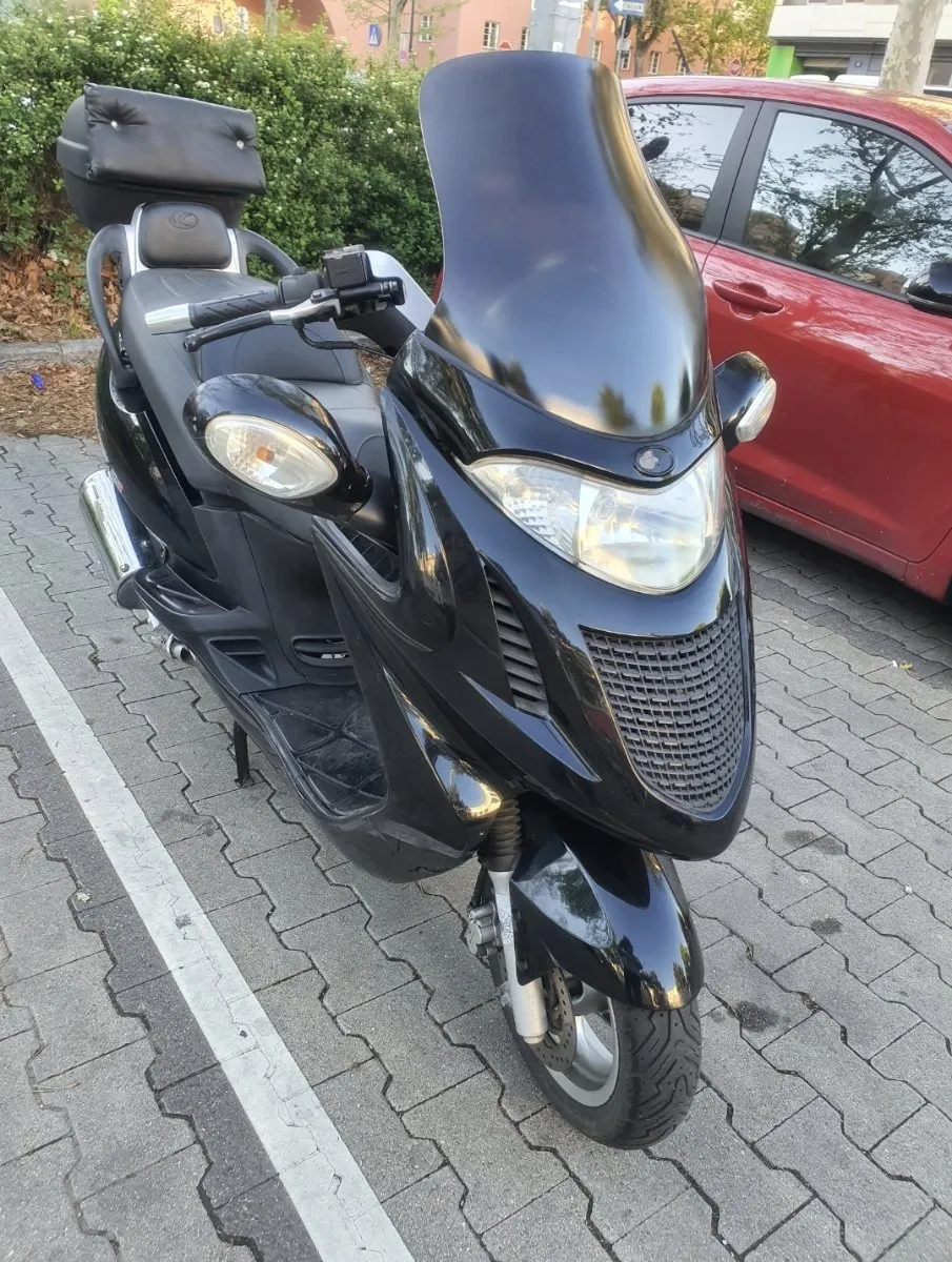 Kymco Grand Dink