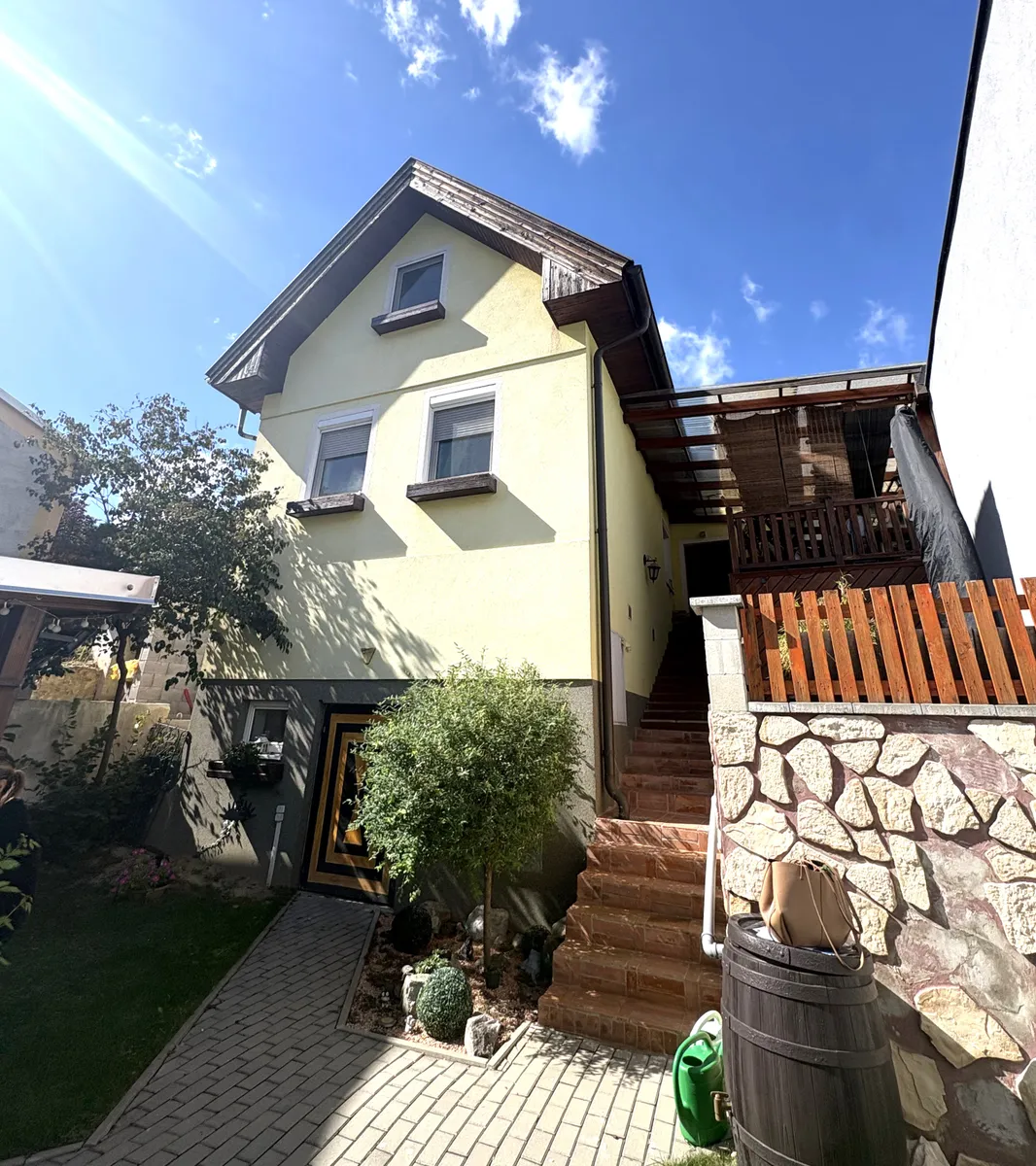 Bild 1 von 21