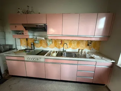 Zu verschenken: Komplettküchen - Küchenmöbel