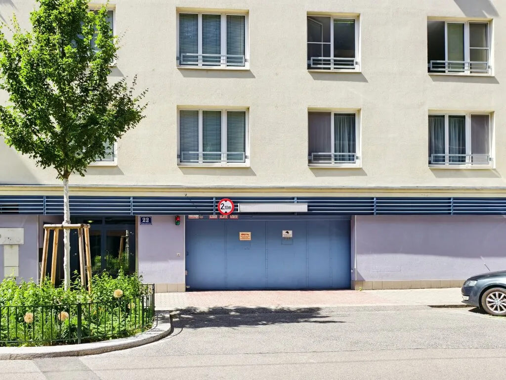 Parkplatzsuche? Schnee von gestern! Praktischer Tiefgaragenstellplatz nächst U3-Station Kardinal-Nagl-Platz – pohled 3