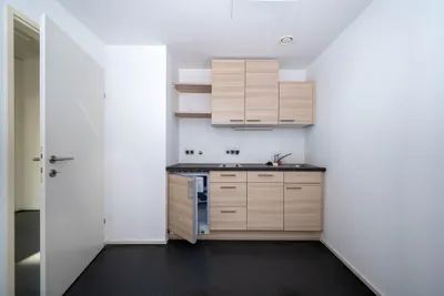 6-Zimmer-Gewerbeimmobilie mieten in Weiz – 150 m², € 1.530 – Bild 8 von 18