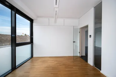 6-Zimmer-Gewerbeimmobilie mieten in Weiz – 150 m², € 1.530 – Bild 1 von 18