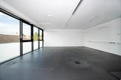 6-Zimmer-Gewerbeimmobilie mieten in Weiz – 150 m², € 1.530 – Bild 3 von 18