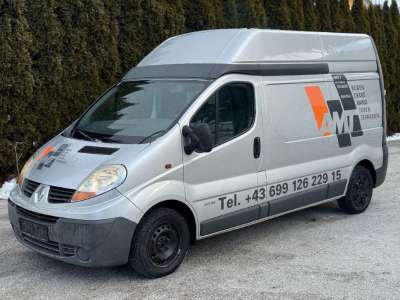 Renault Trafic L2 Hochdach 2.0 114 PS Transporter / Kastenwagen