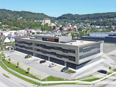 7-Zimmer-Gewerbeimmobilie mieten in Urfahr-Umgebung – 420 m², € 6.527 – Bild 10 von 19