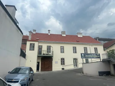 Gewerbeimmobilie mieten in Wien – 600 m², € 10 – Bild 4 von 8