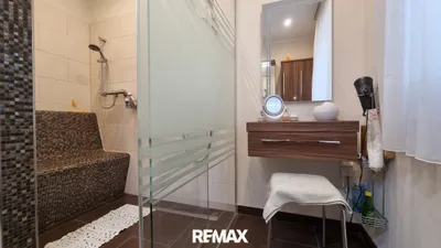 9-Zimmer-Haus kaufen in Sankt Pölten Land – 238,1 m², € 439.000 – Bild 3 von 35