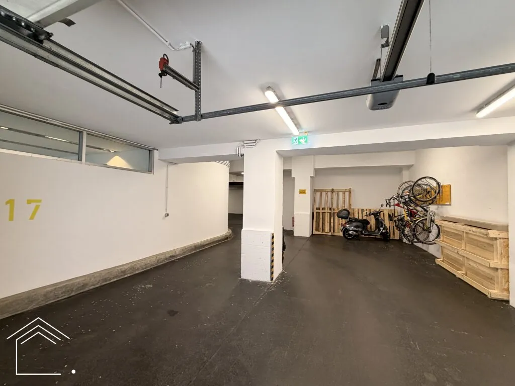 GARAGE - Staplerparkplätze (unten) zu mieten! - Ansicht 3