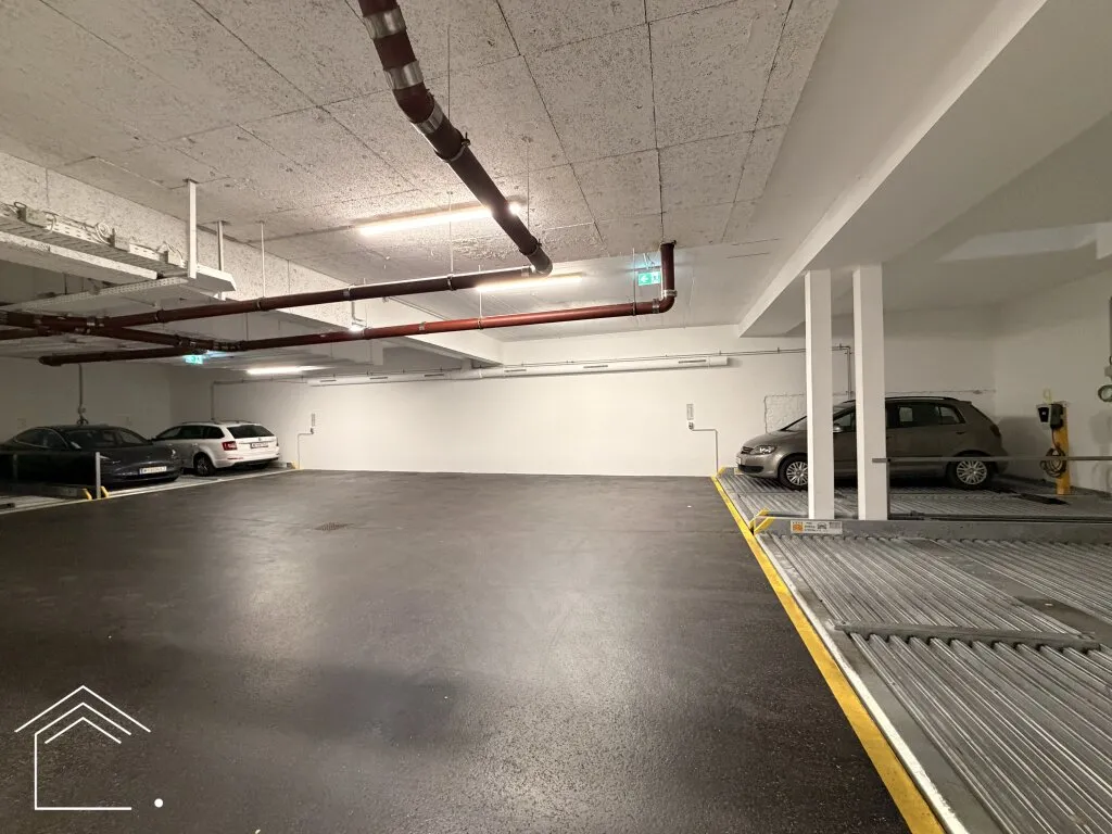GARAGE - Staplerparkplätze (unten) zu mieten! - Ansicht 2