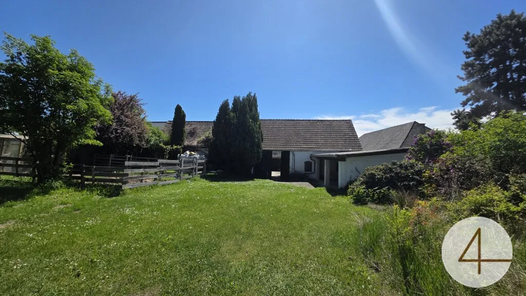 Hausanteil mit Garten und Nebengebäude - Ansicht 2