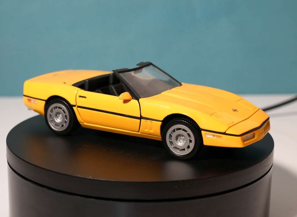 Franklin Mint 1986 Corvette 1:24 sold