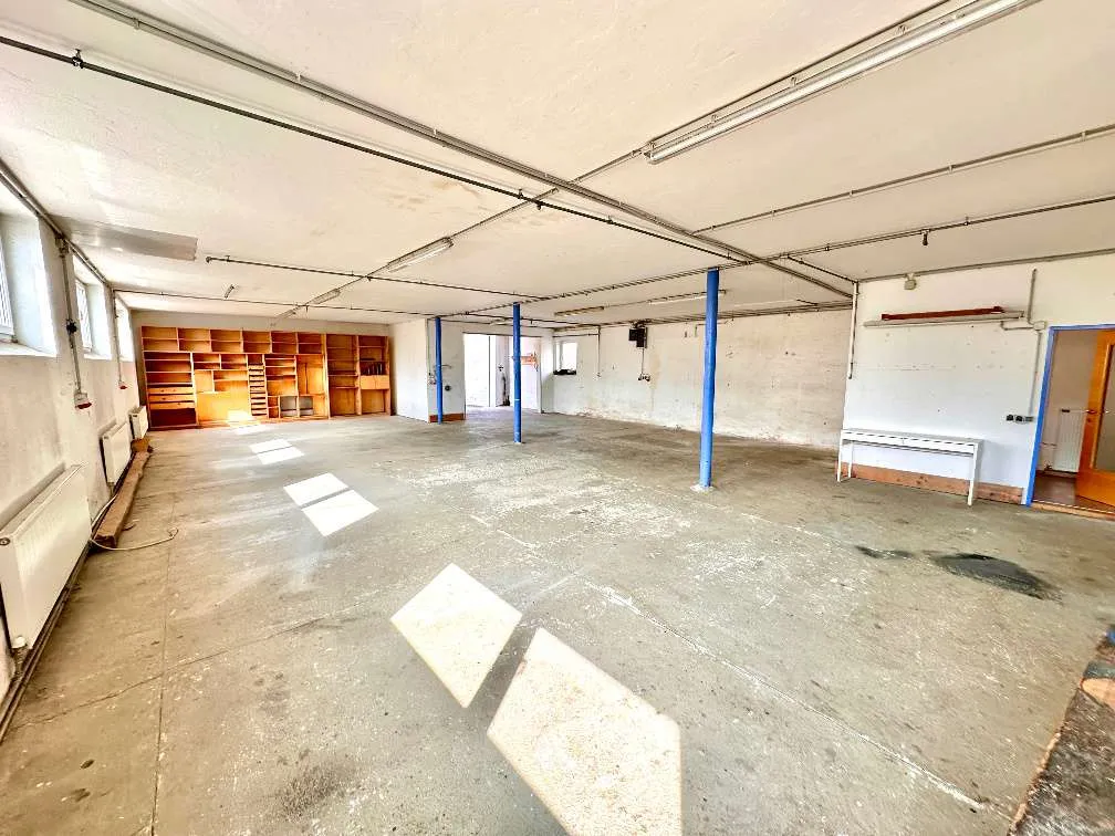 Zentrale Lagerhalle im Enns-Donau-Winkel - Ansicht 2