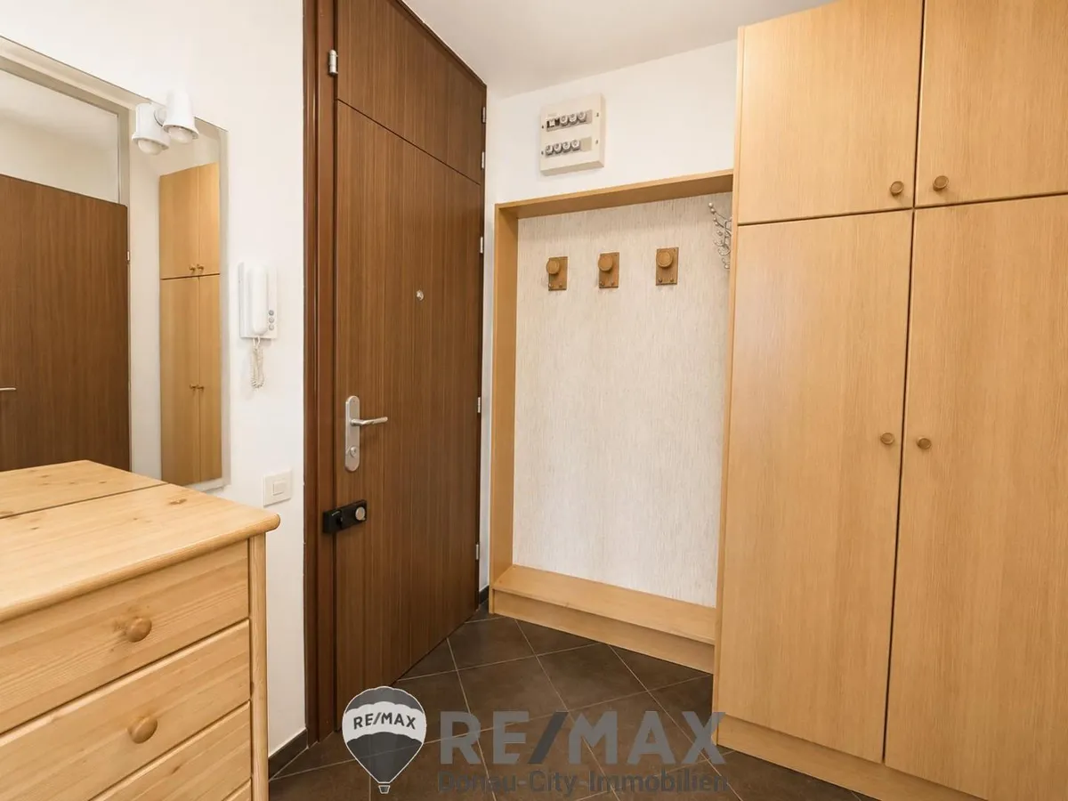 "Helle 2-Zimmer-Eigentumswohnung mit sonniger Loggia | 2. Liftstock | ca. 46 m² NFL" - Ansicht 2