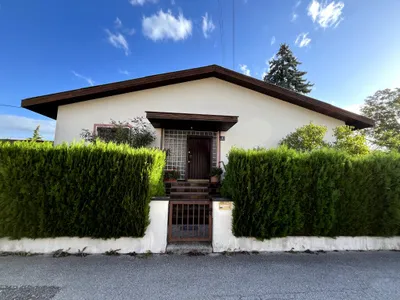 Haus kaufen in Linz Land – 260 m², € 395.000 – Bild 2 von 12