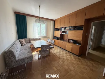 4-Zimmer-Wohnung kaufen in Sankt Pölten – 96,41 m², € 163.000 – Bild 2 von 16