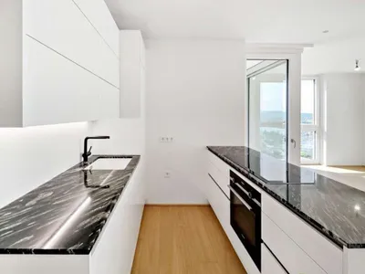 DIPLOMATIC RESIDENCE WITH ROOFTOP POOL NEXT TO VIS AND VIC – Bild 3